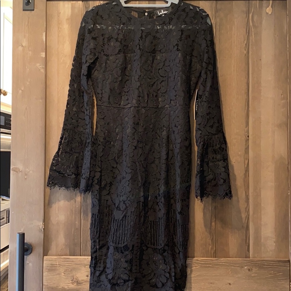 Lace Lulus Dress